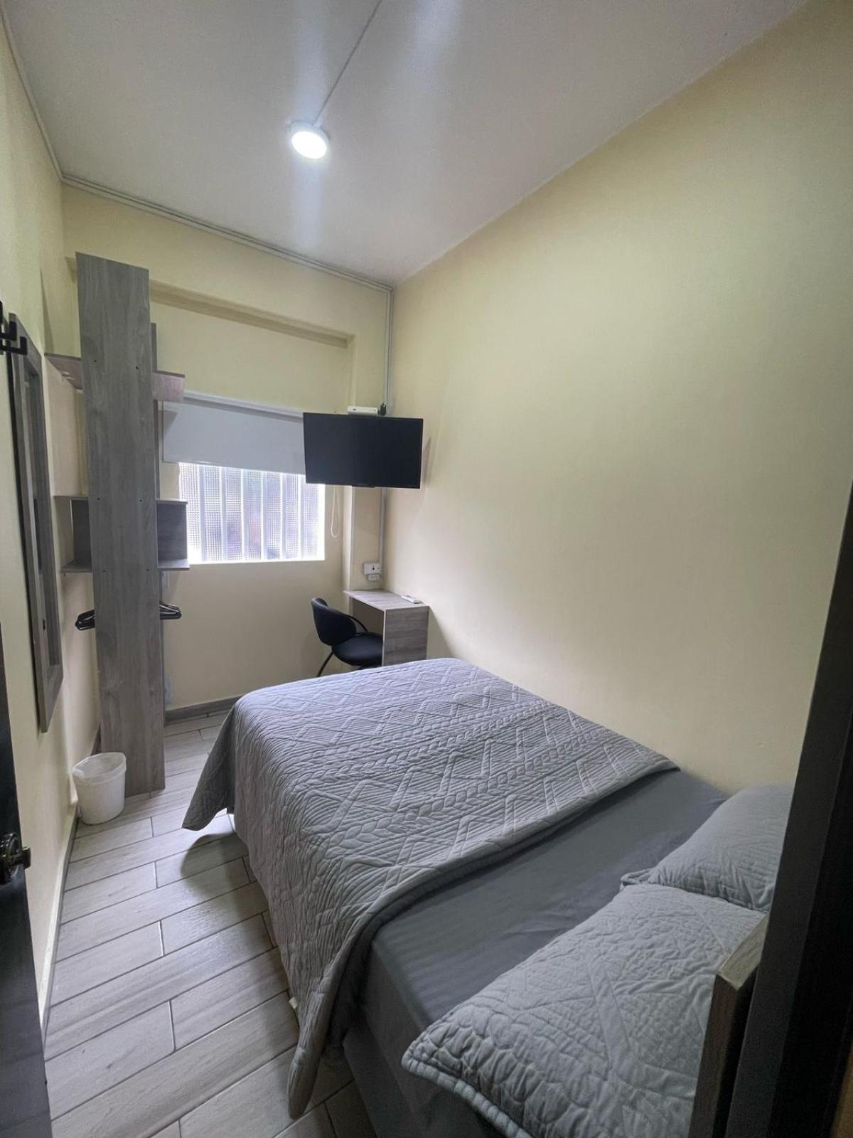 Hostel Quinta Camacho Bogota Bagian luar foto