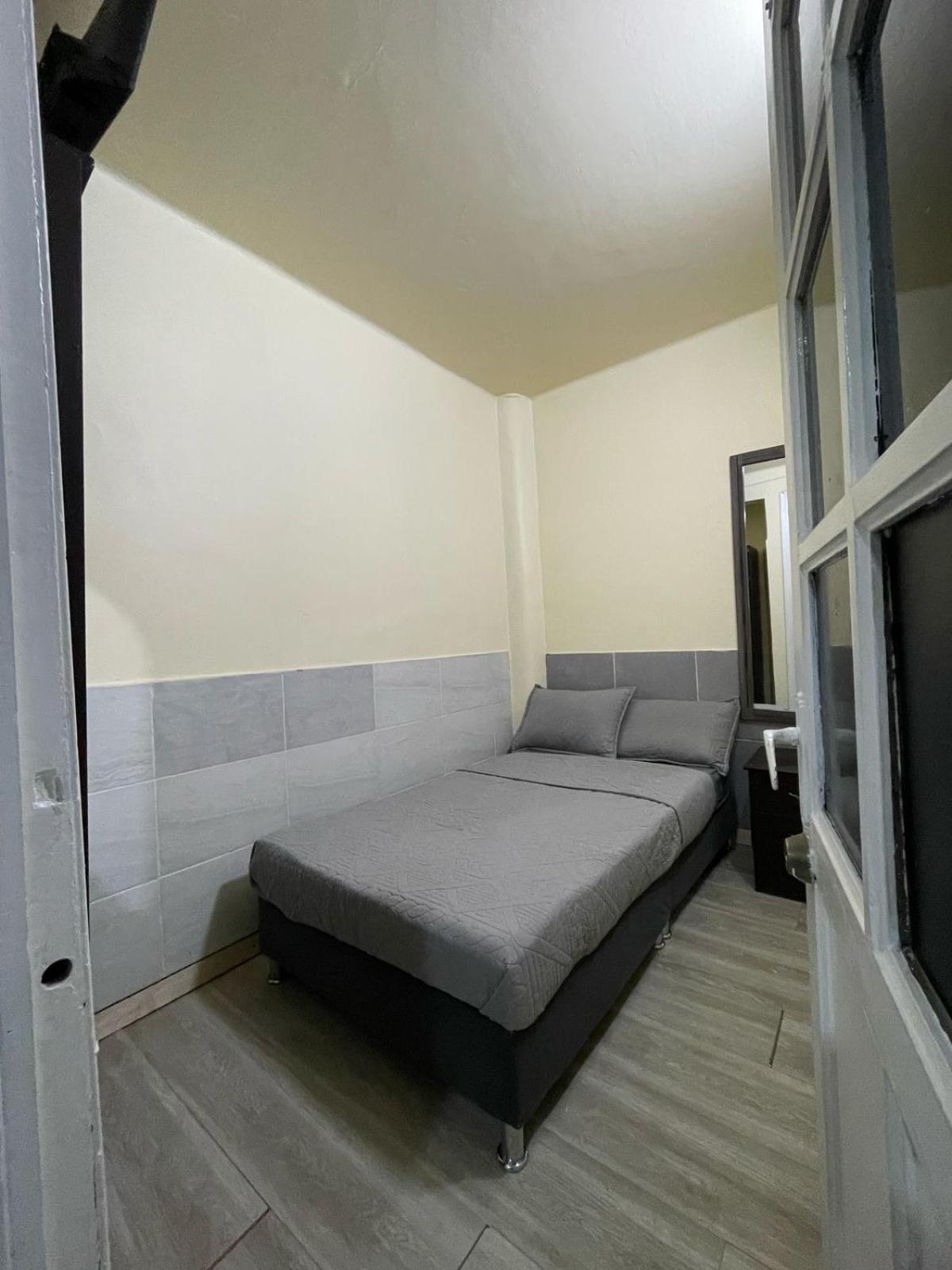 Hostel Quinta Camacho Bogota Bagian luar foto